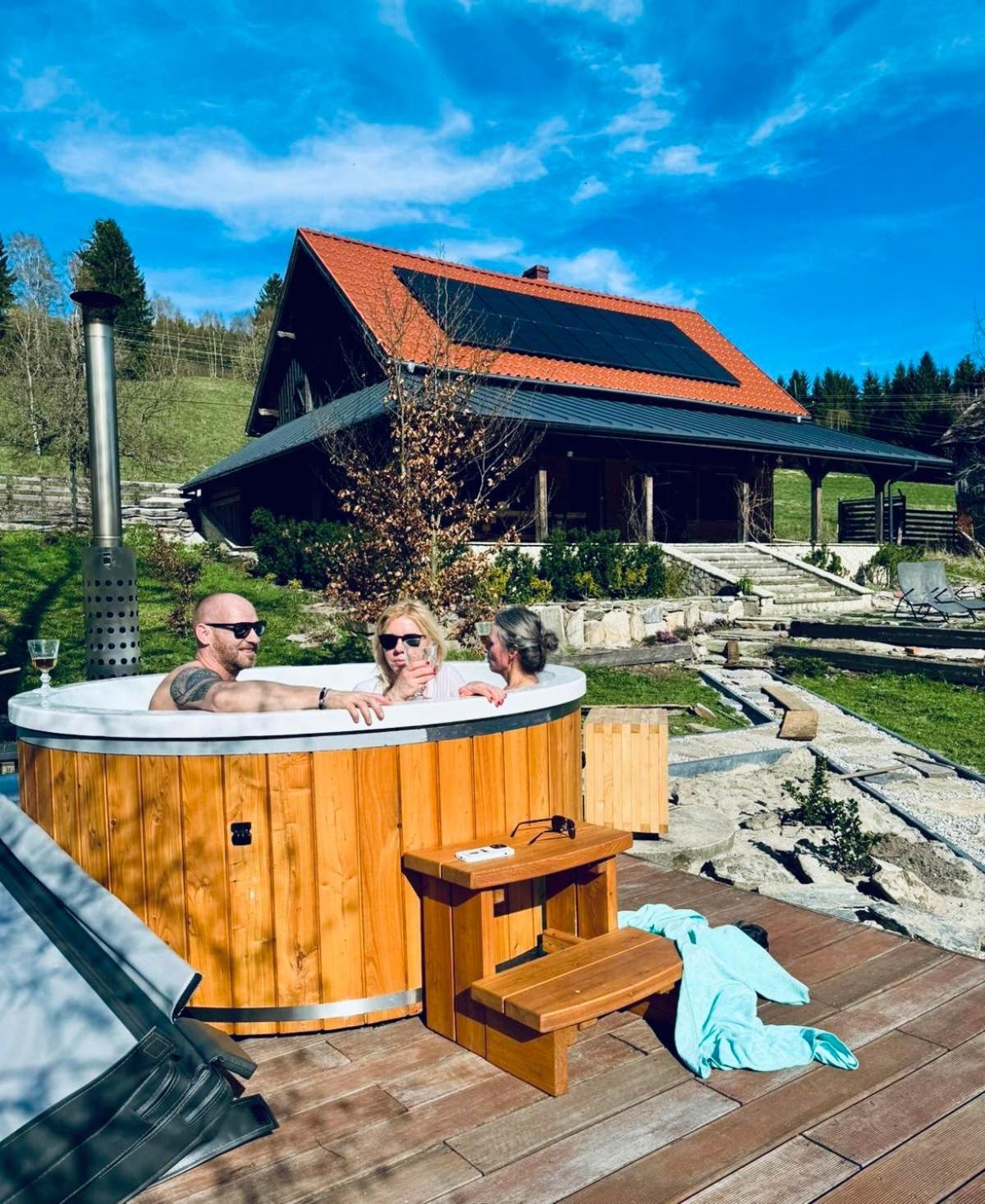 Chata Nad Dzika Orlica Z Jacuzzi Poniatow Экстерьер фото