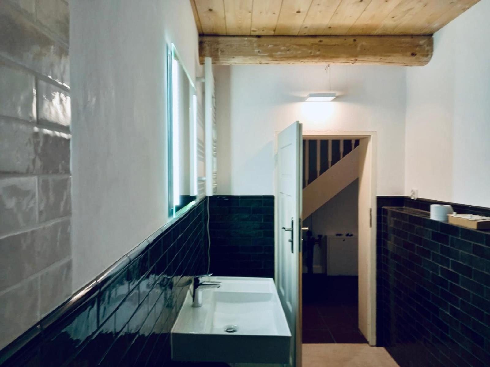 Chata Nad Dzika Orlica Z Jacuzzi Poniatow Экстерьер фото
